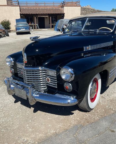 Unknown-Convertible-1941-Black-Red-42