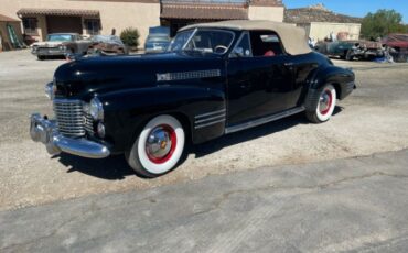 Unknown-Convertible-1941-Black-Red-6