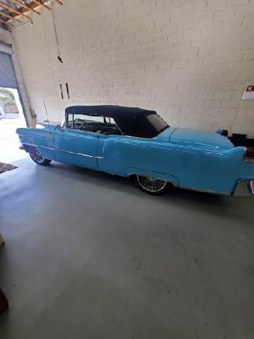 Unknown-Convertible-1955-Robin039s-egg-blue-11