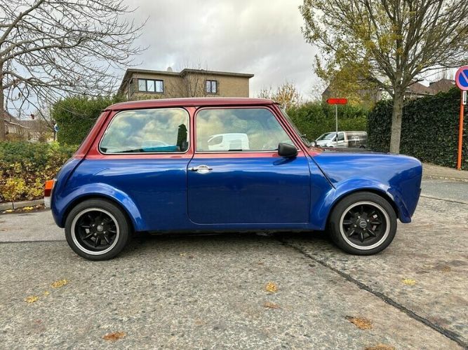 Unknown-Cooper-1975-Blue-Black-10