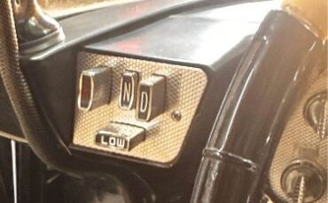 Unknown-Coronet-1959-Black-BlackYellow-14