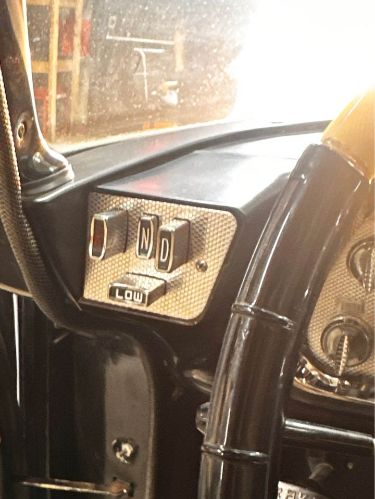 Unknown-Coronet-1959-Black-BlackYellow-14