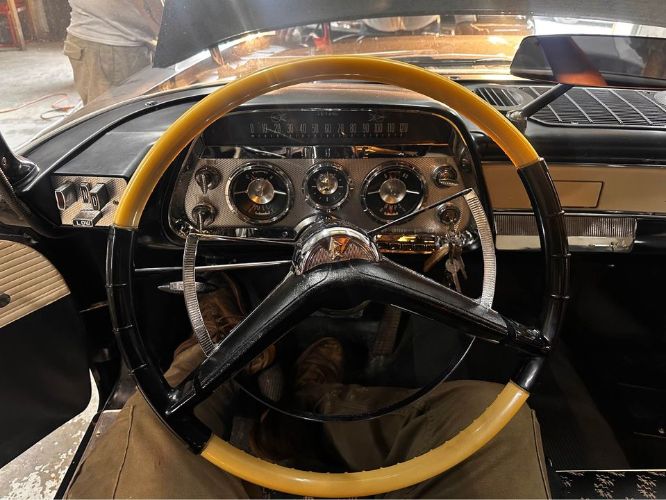 Unknown-Coronet-1959-Black-BlackYellow-15