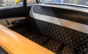 Unknown-Coronet-1959-Black-BlackYellow-16