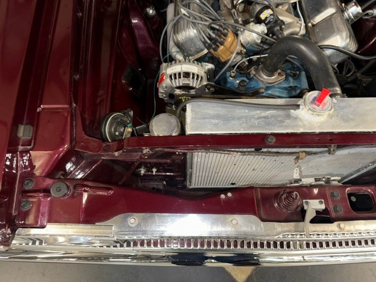 Unknown-Coronet-1965-Burgundy-White-24