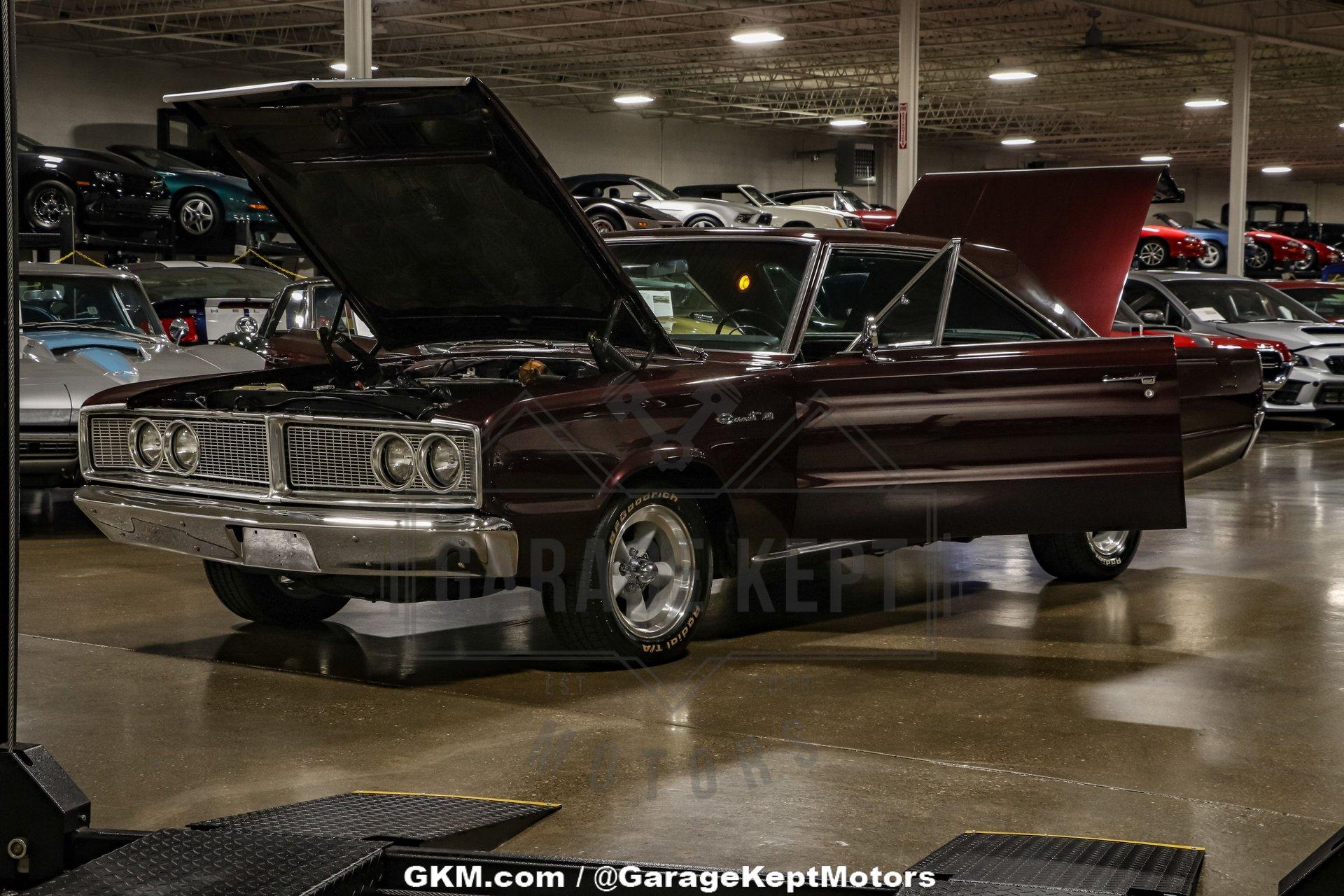 Unknown-Coronet-1966-Dark-Red-Metallic-Black-11