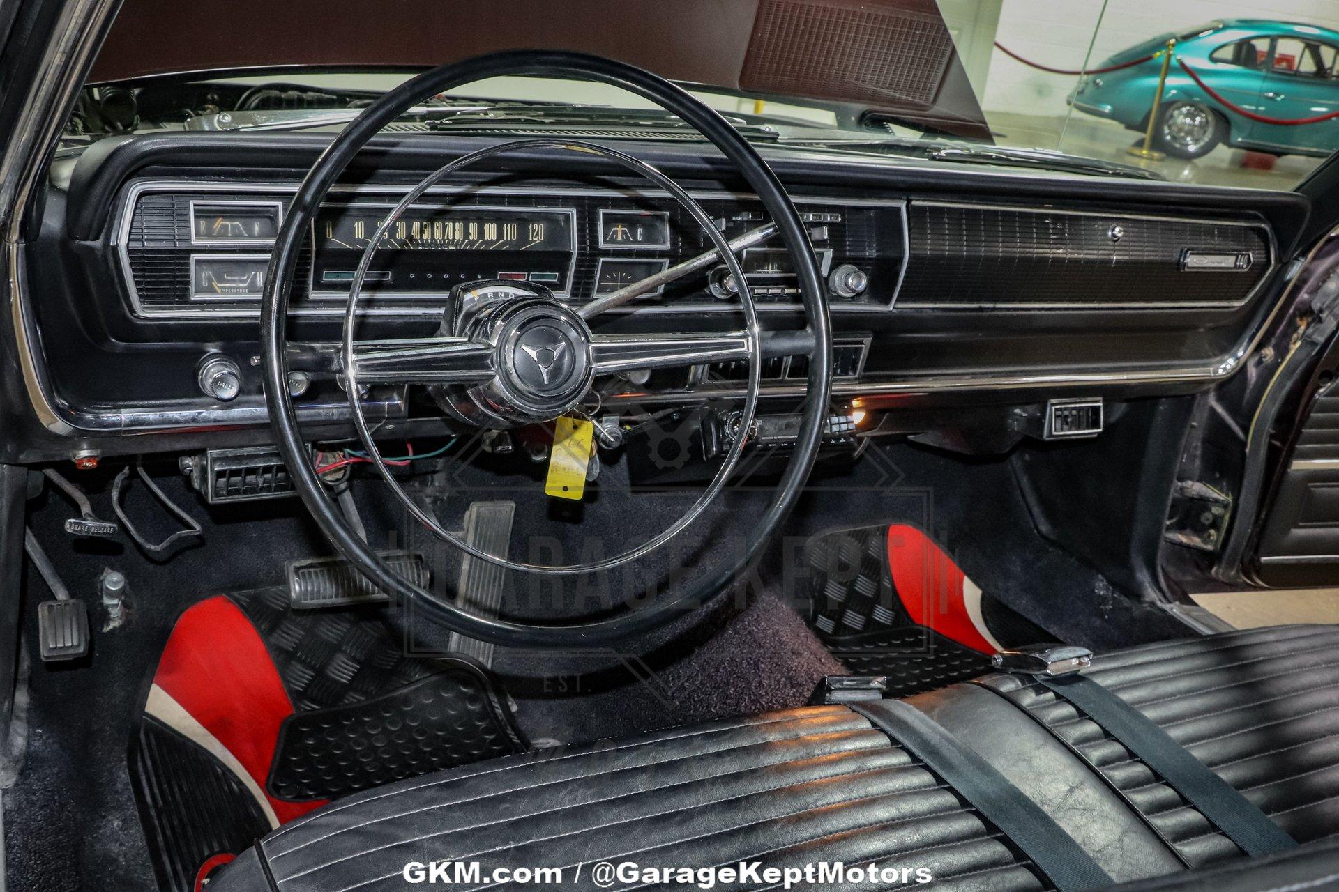Unknown-Coronet-1966-Dark-Red-Metallic-Black-12