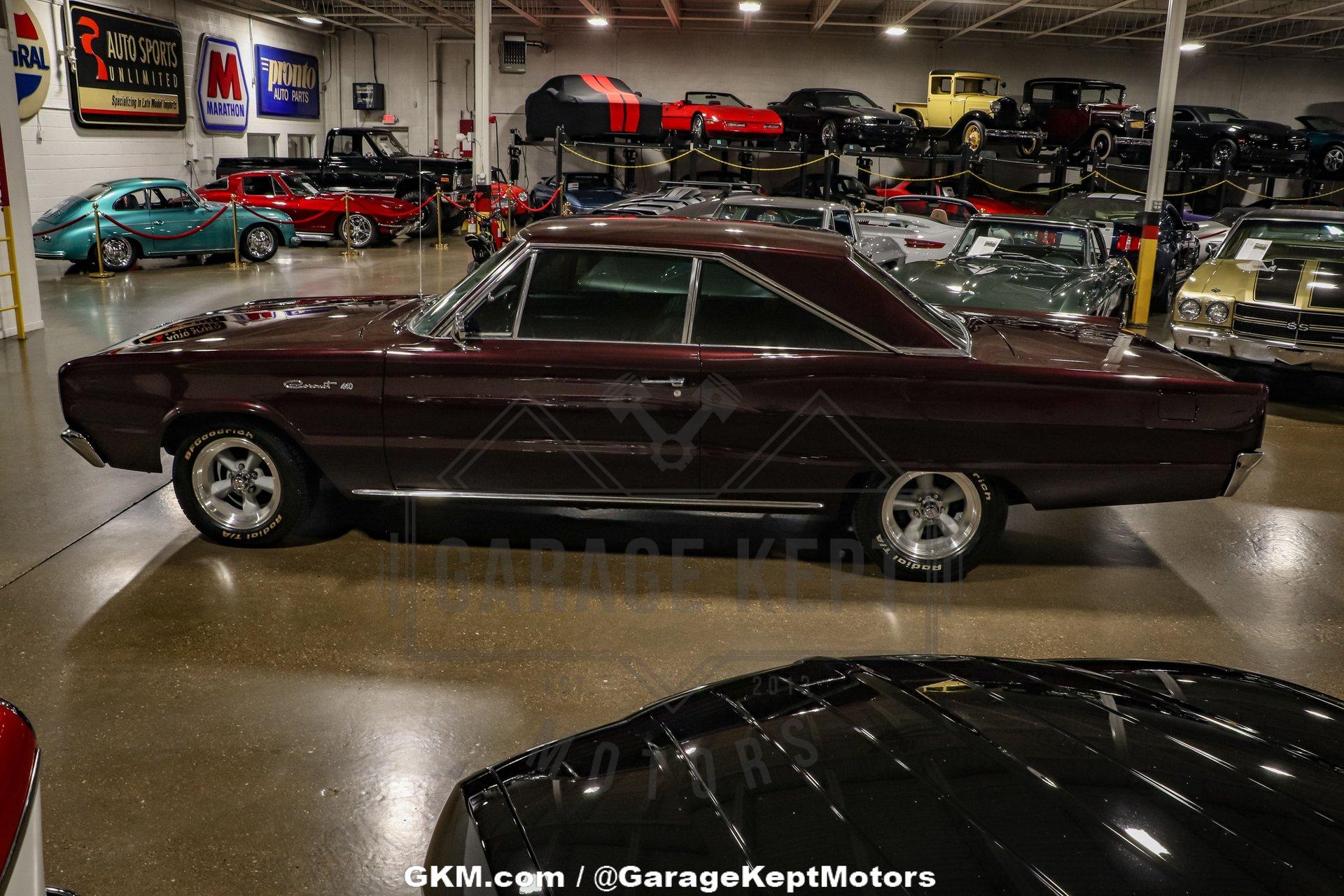 Unknown-Coronet-1966-Dark-Red-Metallic-Black-20