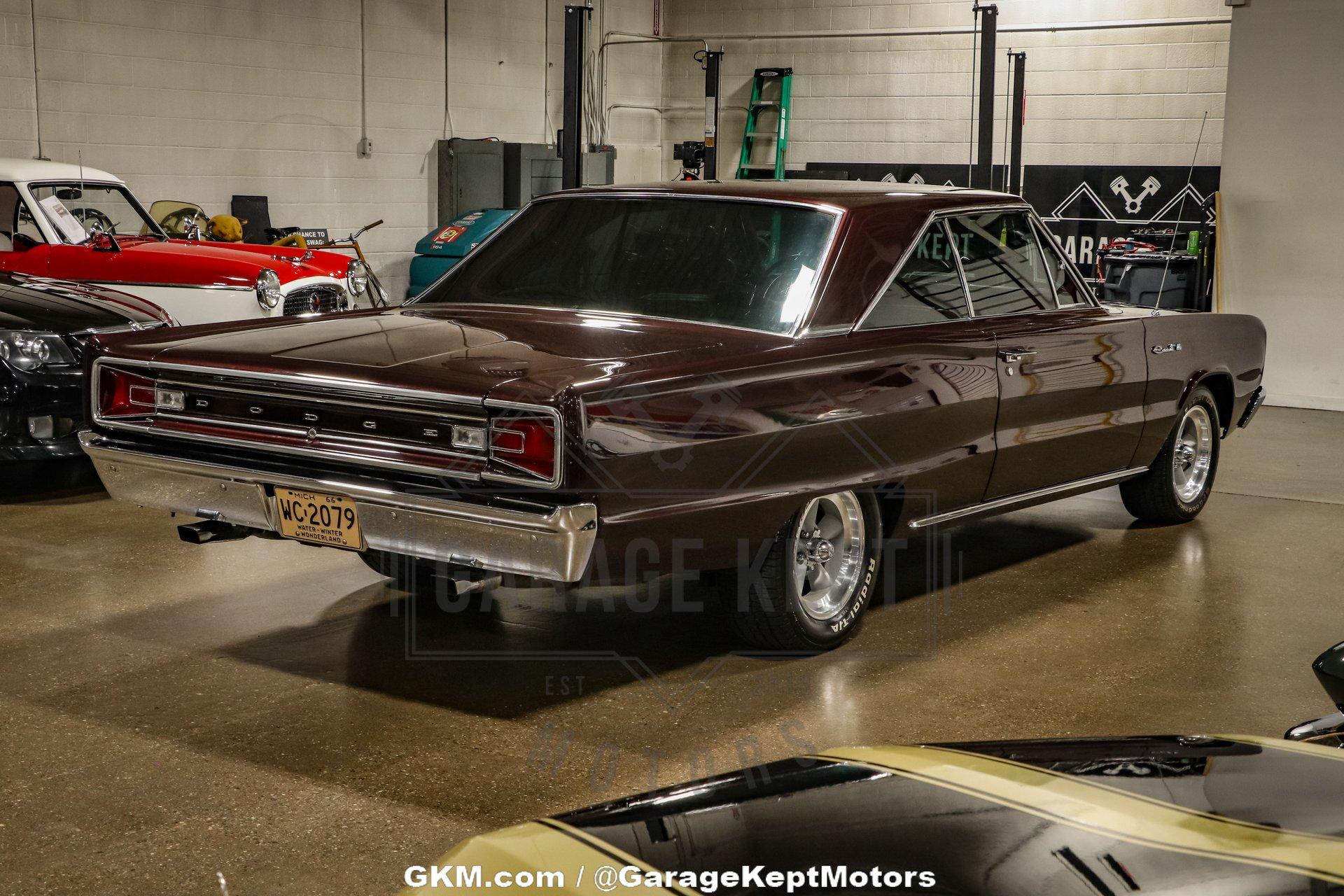 Unknown-Coronet-1966-Dark-Red-Metallic-Black-23