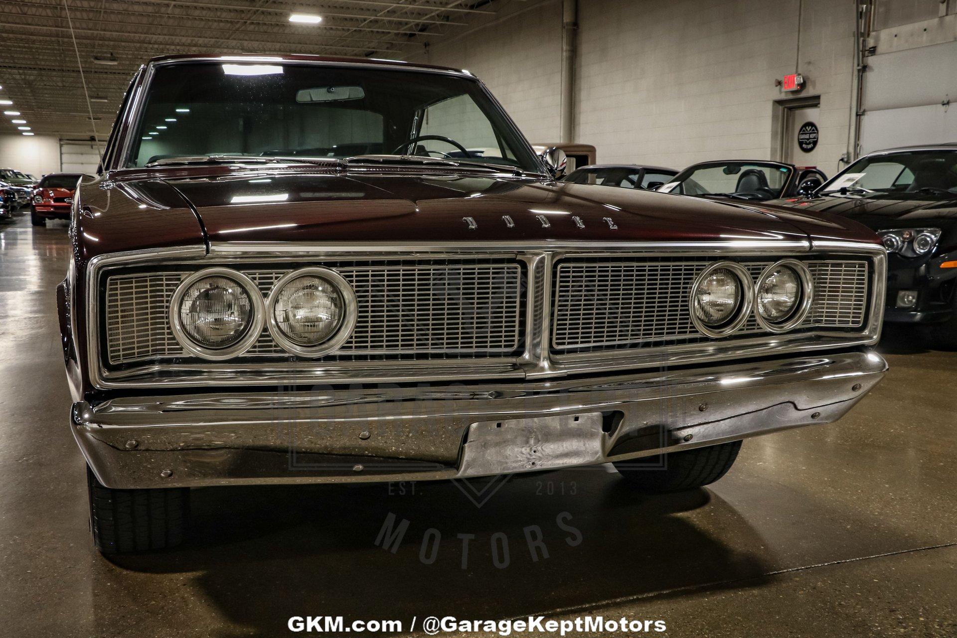 Unknown-Coronet-1966-Dark-Red-Metallic-Black-30