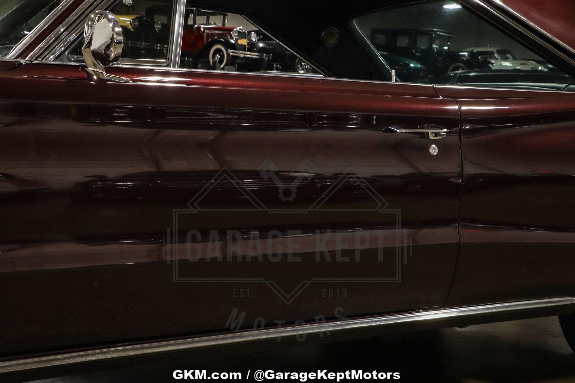 Unknown-Coronet-1966-Dark-Red-Metallic-Black-37