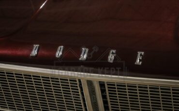 Unknown-Coronet-1966-Dark-Red-Metallic-Black-9