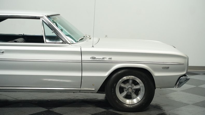 Unknown-Coronet-1966-Silver-Blue-3