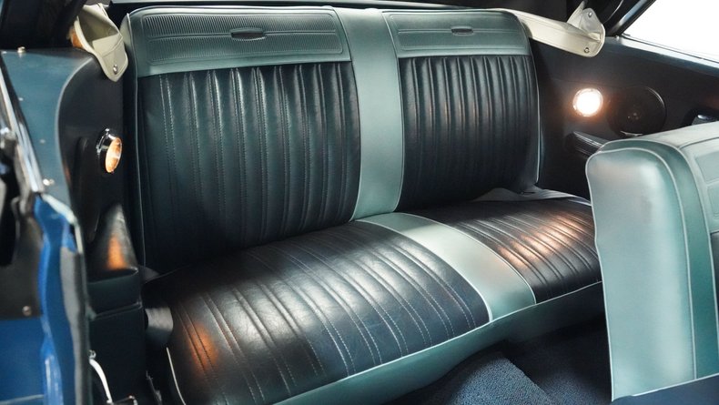 Unknown-Coronet-1967-Blue-Blue-39