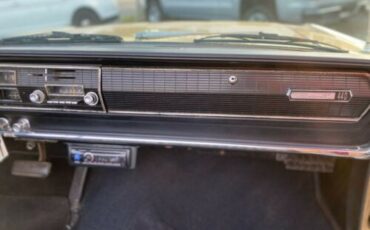 Unknown-Coronet-1967-Gold-Black-1