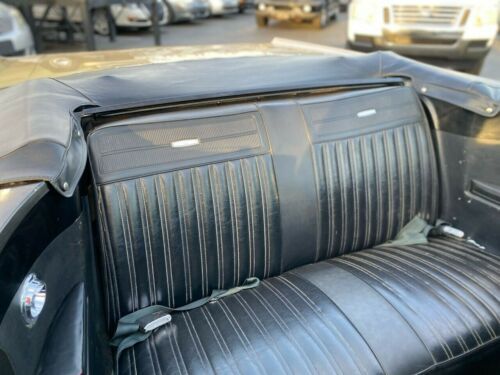 Unknown-Coronet-1967-Gold-Black-3