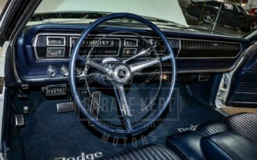 Unknown-Coronet-1967-White-Blue-3