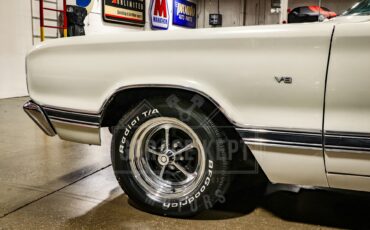 Unknown-Coronet-1967-White-Blue-38