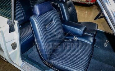 Unknown-Coronet-1967-White-Blue-4