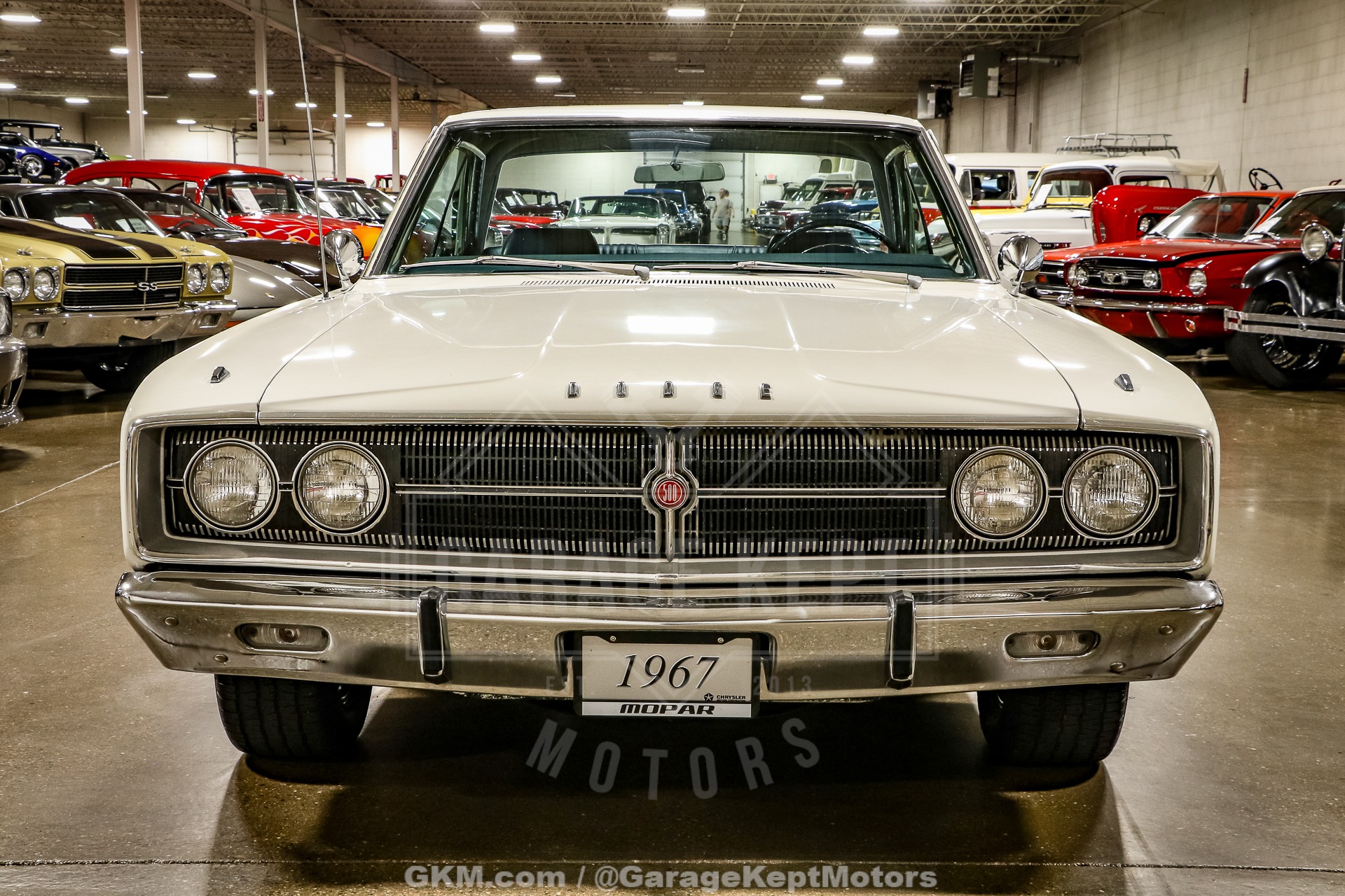 Unknown-Coronet-1967-White-Blue-7