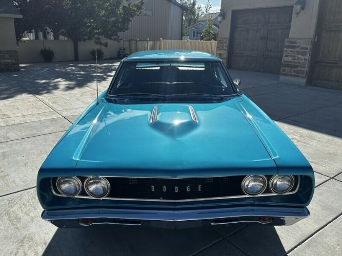 Unknown-Coronet-1968-Blue-Blue-1