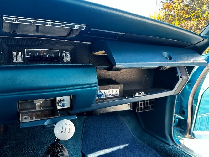 Unknown-Coronet-1968-Blue-Blue-15