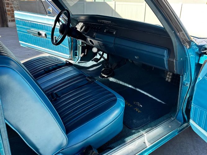 Unknown-Coronet-1968-Blue-Blue-19