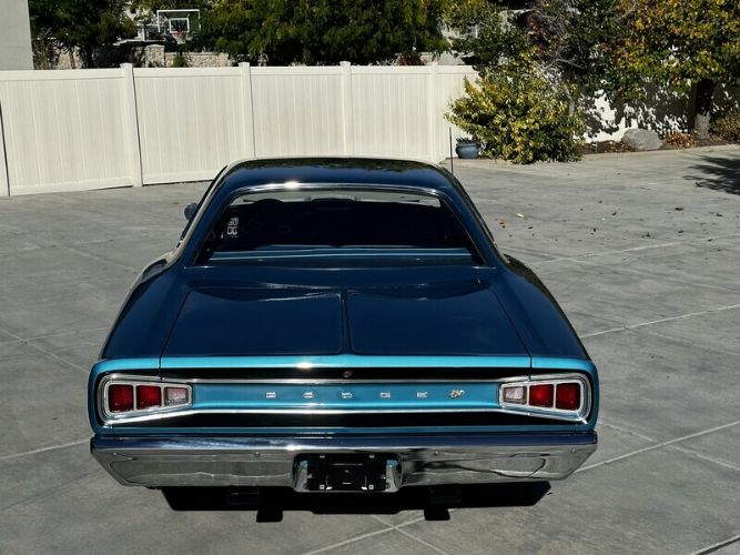 Unknown-Coronet-1968-Blue-Blue-2