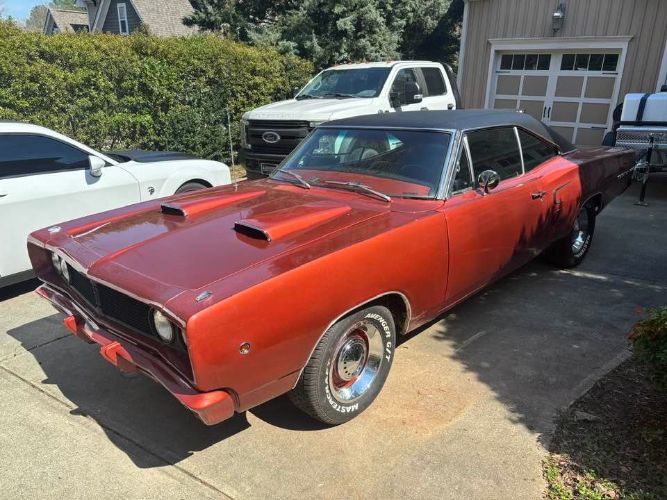 Unknown-Coronet-1968-Brown-Black-1