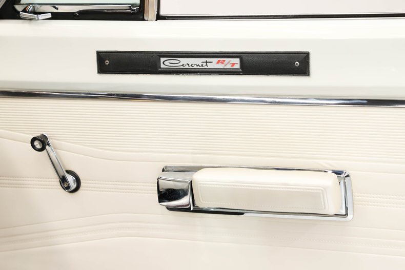 Unknown-Coronet-1968-Burgundy-Metallic-Pearl-White-37
