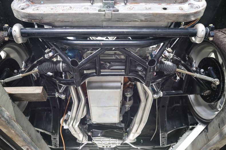 Unknown-Coronet-1969-BLACK-18