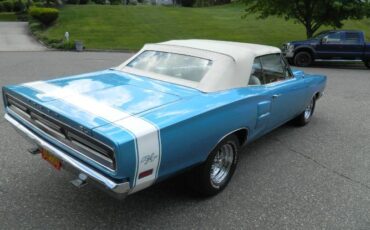 Unknown-Coronet-1969-Blue-2