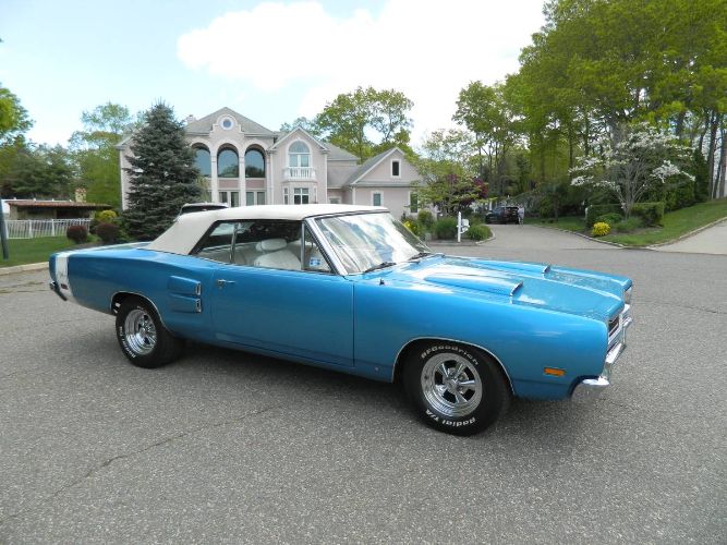 Unknown-Coronet-1969-Blue