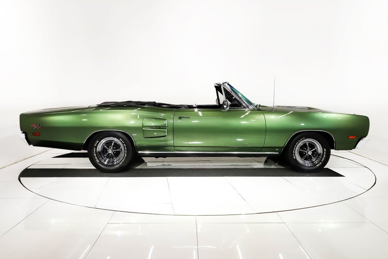 Unknown-Coronet-1969-Medium-Green-Metalli-Black-2