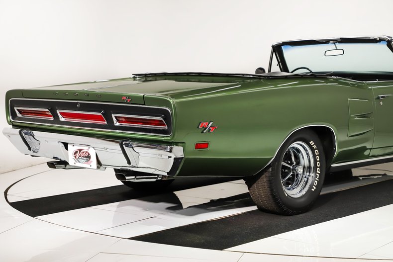 Unknown-Coronet-1969-Medium-Green-Metalli-Black-20