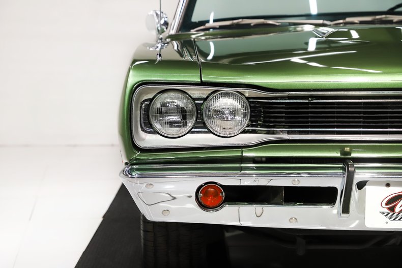 Unknown-Coronet-1969-Medium-Green-Metalli-Black-24