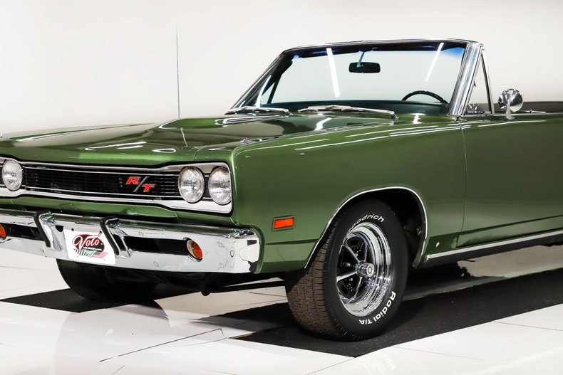 Unknown-Coronet-1969-Medium-Green-Metalli-Black-37