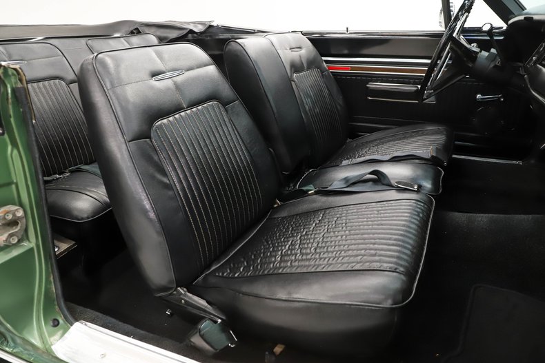 Unknown-Coronet-1969-Medium-Green-Metalli-Black-39