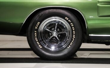 Unknown-Coronet-1969-Medium-Green-Metalli-Black-43