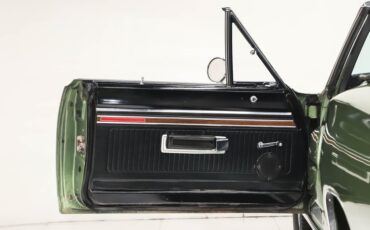 Unknown-Coronet-1969-Medium-Green-Metalli-Black-45