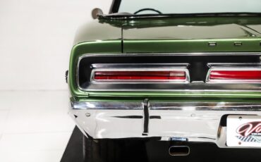 Unknown-Coronet-1969-Medium-Green-Metalli-Black-49