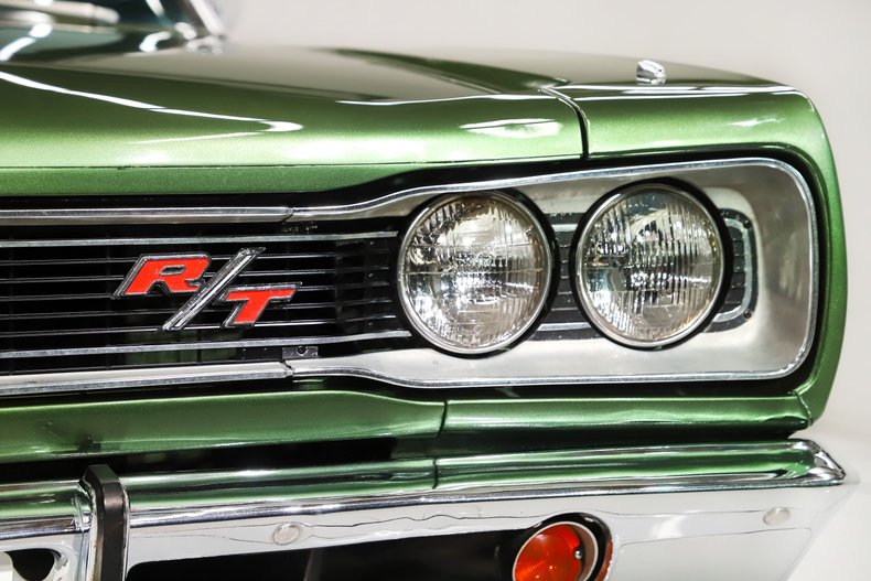 Unknown-Coronet-1969-Medium-Green-Metalli-Black-9