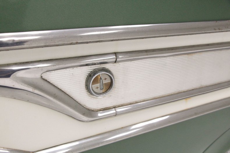 Unknown-Corsair-1959-Mist-Green-Light-Green-18