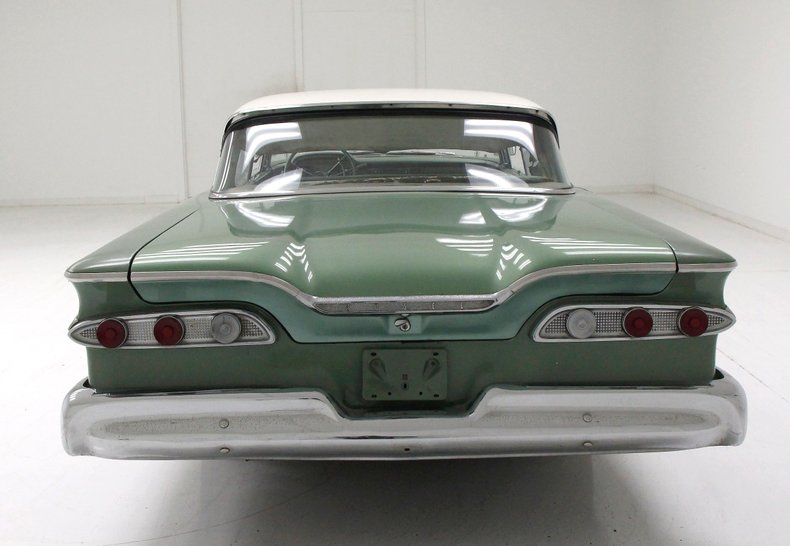 Unknown-Corsair-1959-Mist-Green-Light-Green-2