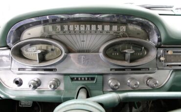 Unknown-Corsair-1959-Mist-Green-Light-Green-34