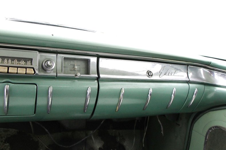 Unknown-Corsair-1959-Mist-Green-Light-Green-38