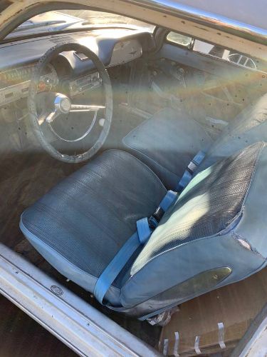 Unknown-Corvair-1962-White-Blue-5