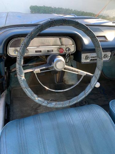 Unknown-Corvair-1962-White-Blue-6