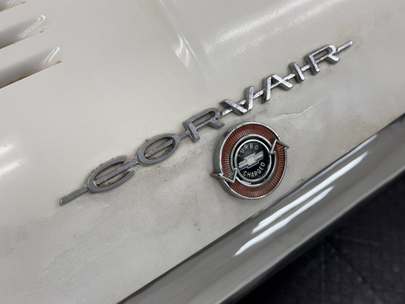 Unknown-Corvair-1963-Ermine-White-Red-28