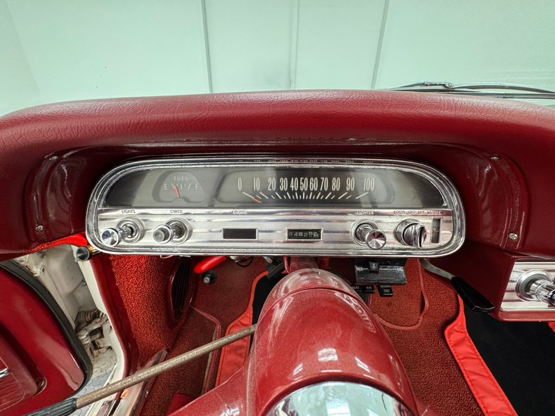 Unknown-Corvair-1963-Ermine-White-Red-6